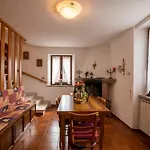 Casa Via Del Pero Apartment *